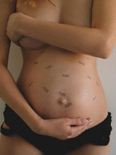 Load image into Gallery viewer, Privremene tetovaže AMOR AMOR