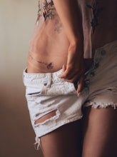 Učitajte sliku u preglednik galerije, Set privremenih tetovaža FLORAL LETTERING