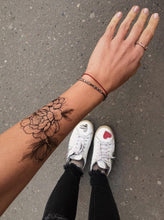 Load image into Gallery viewer, Privremene tetovaže DARK PEONY