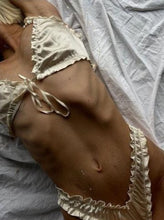 Učitajte sliku u preglednik galerije, Set privremenih tetovaža LOVE YOUR BODY by Sasha Maslova